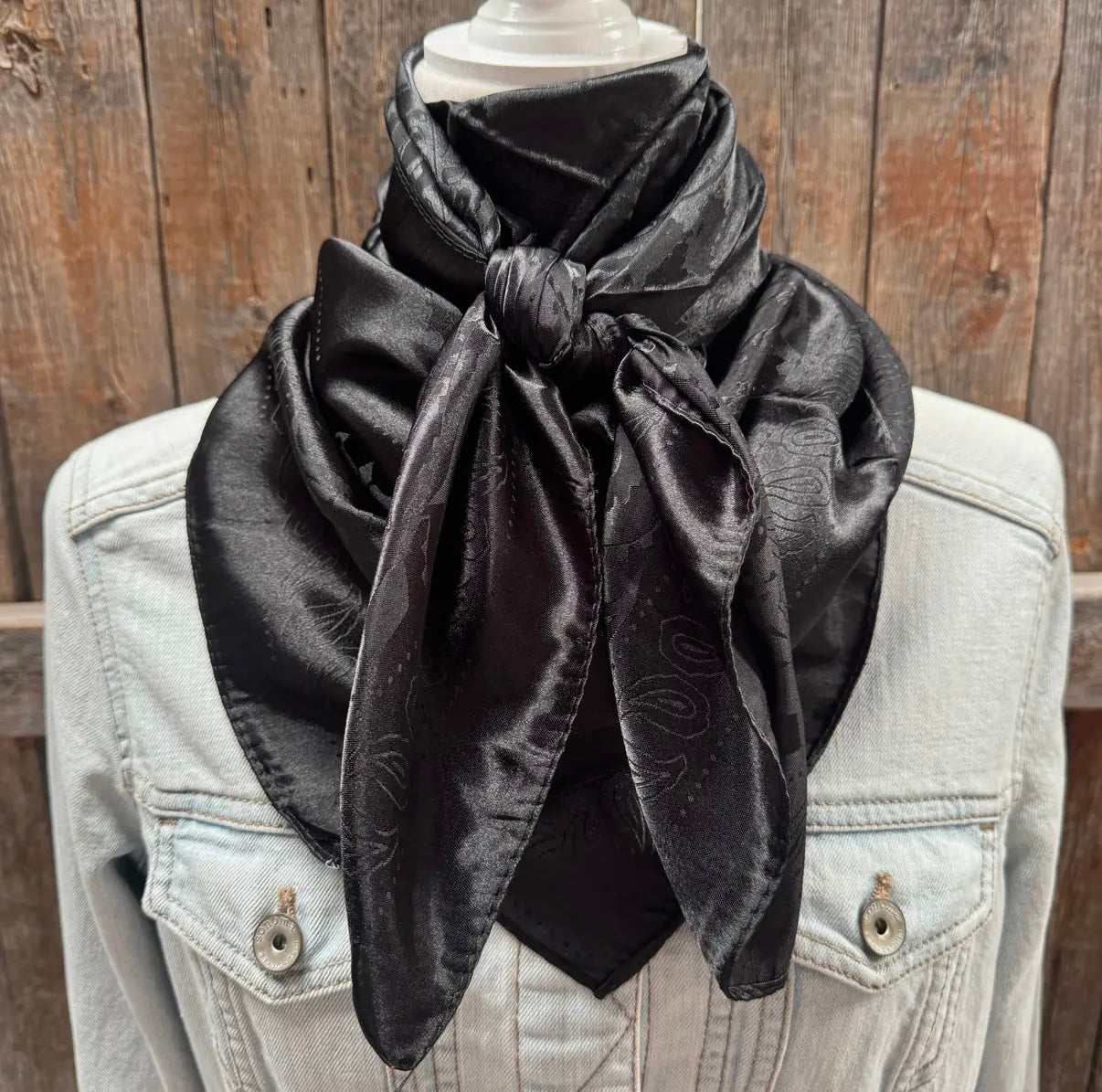 RD Black Jacquard Wild Rag