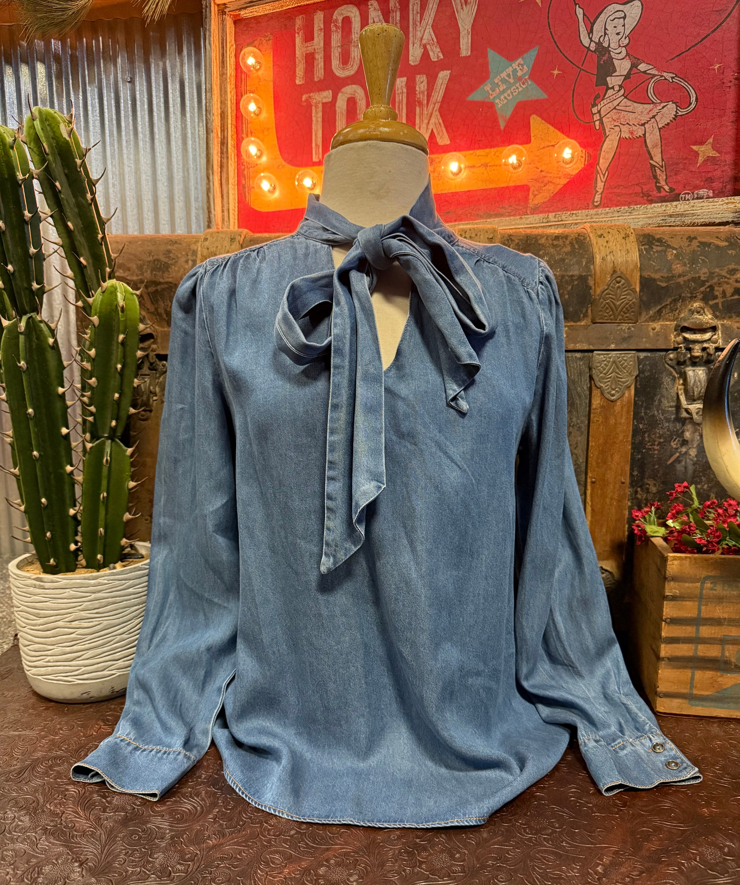 ASHE Light Wash Bow Top