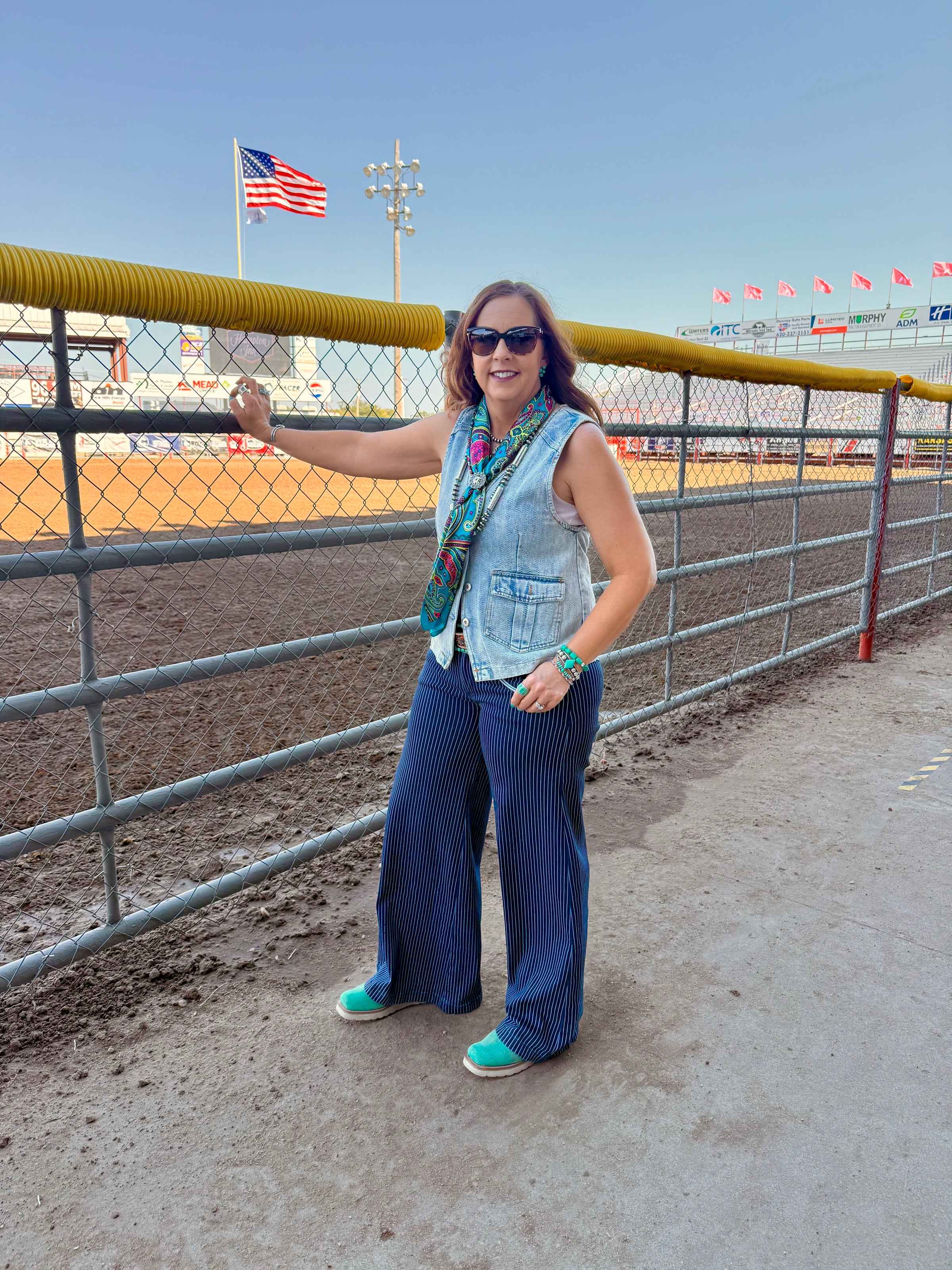 HH Pinstripe Smiley Pocket Pants