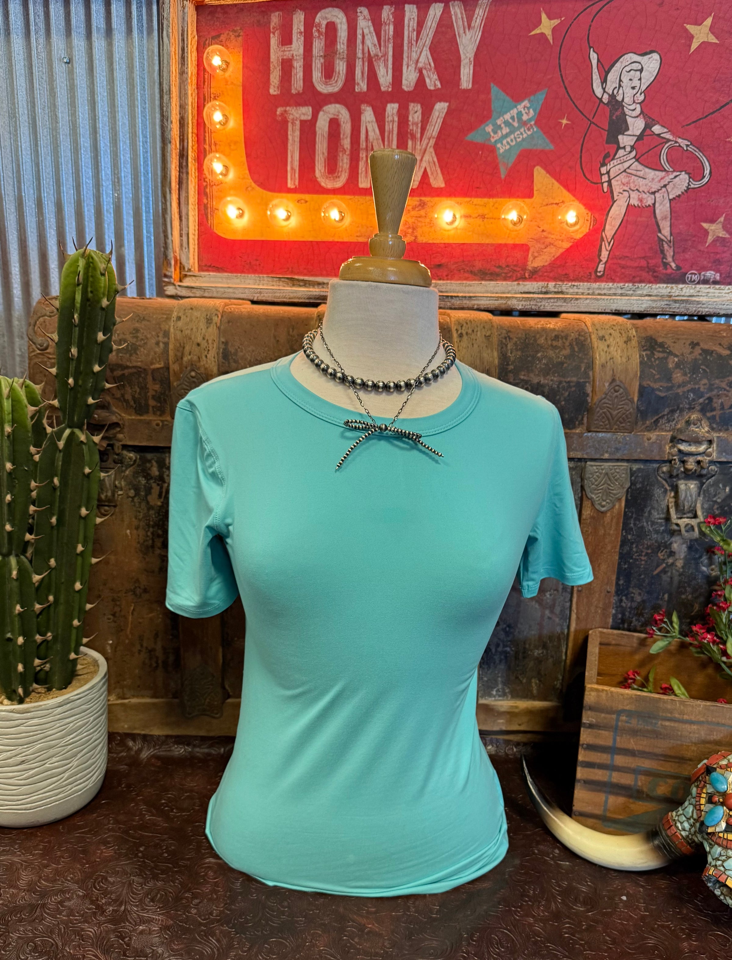 UM Layering Tee Turquoise