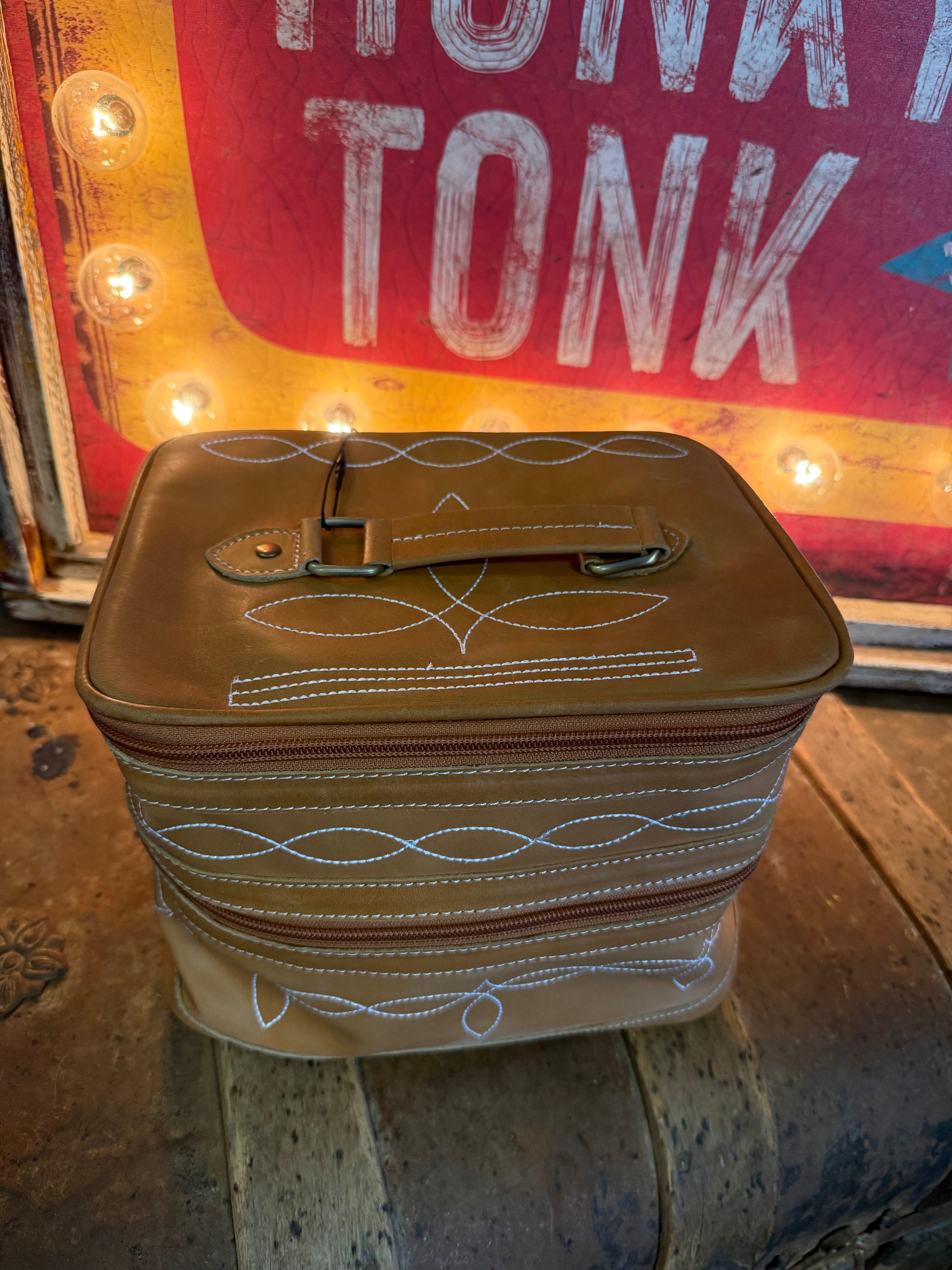 WL Boot Stitch Makeup Bag