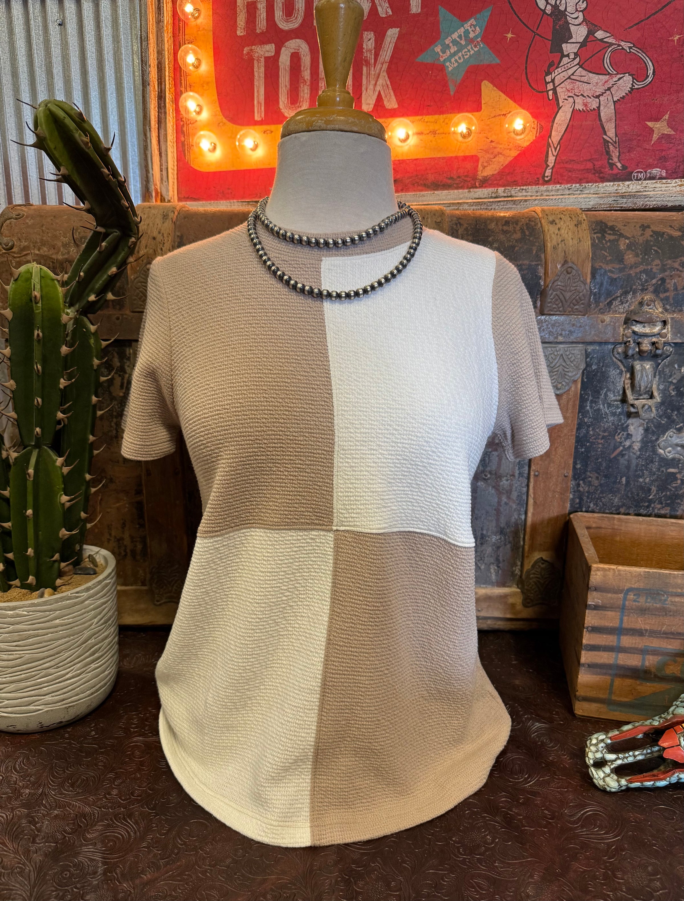 TB Taupe/Cream Short Sleeve