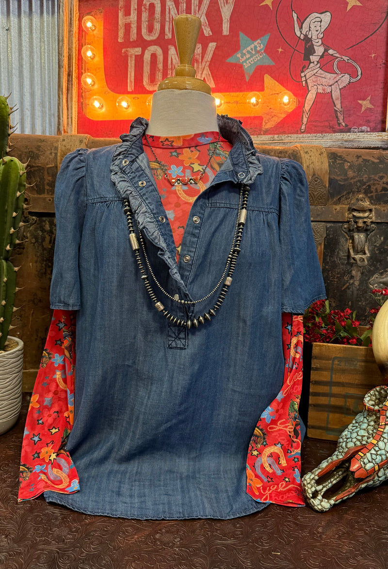 TH Red Horseshoe Floral Mesh