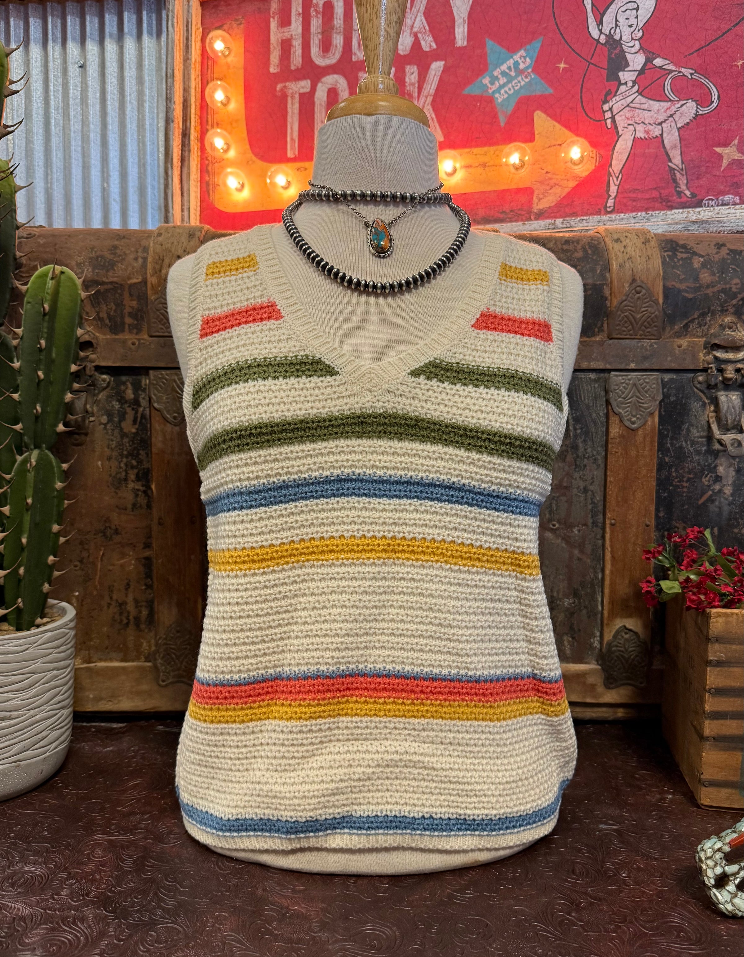 WL Cream Combo Sweater Tank