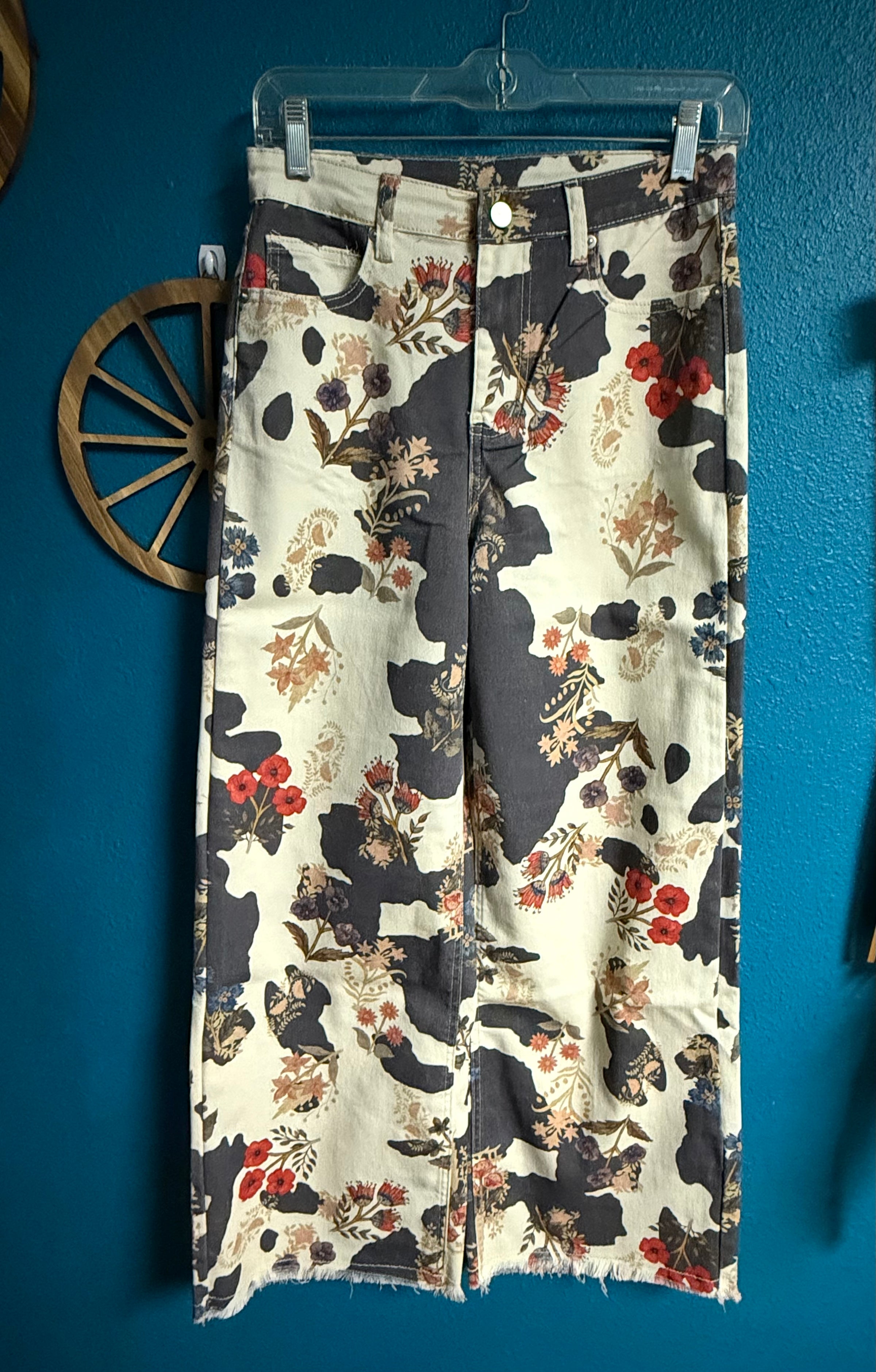 ES Floral Cow Prints Pants