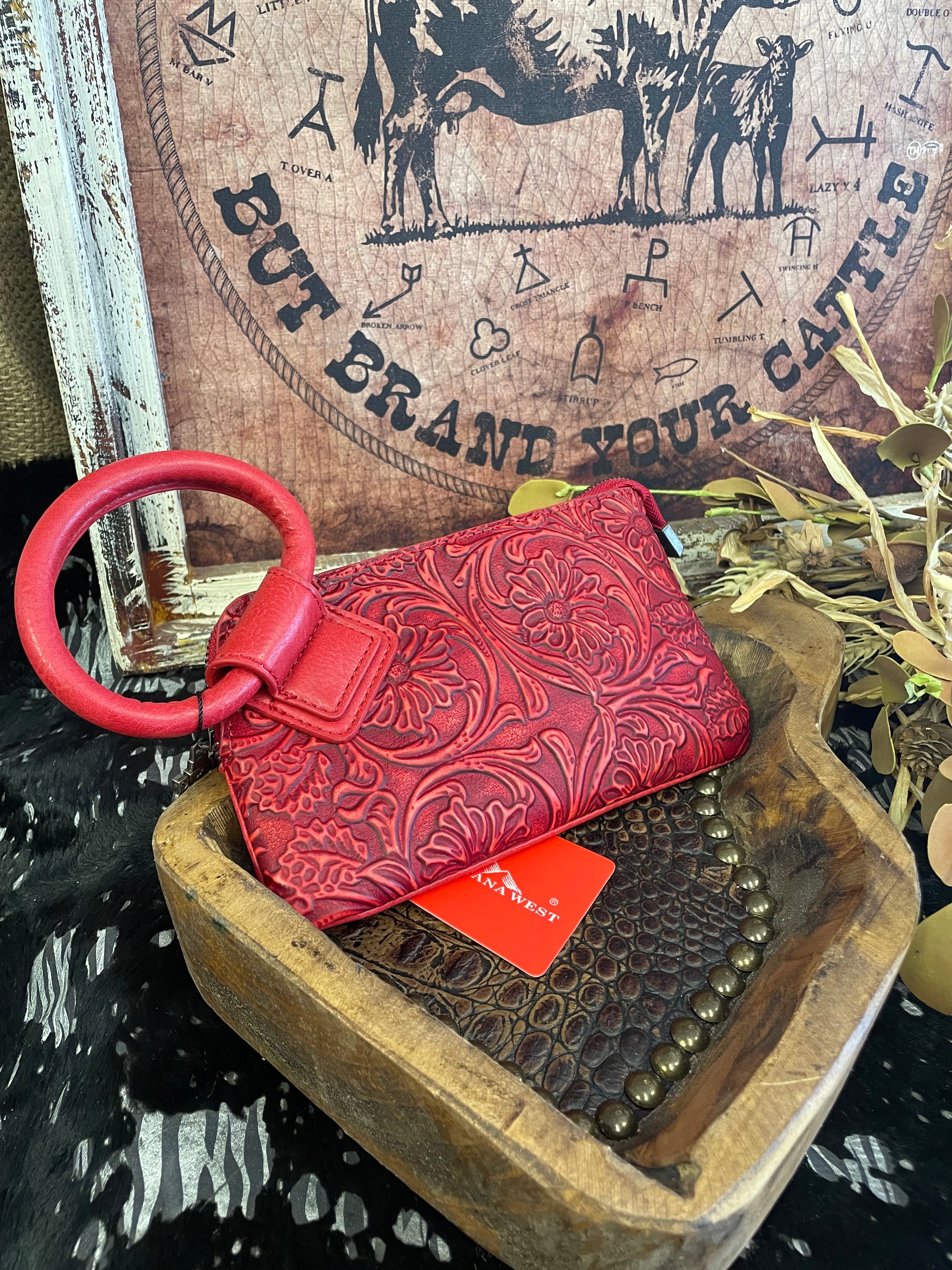 MW Tooled Wristlet