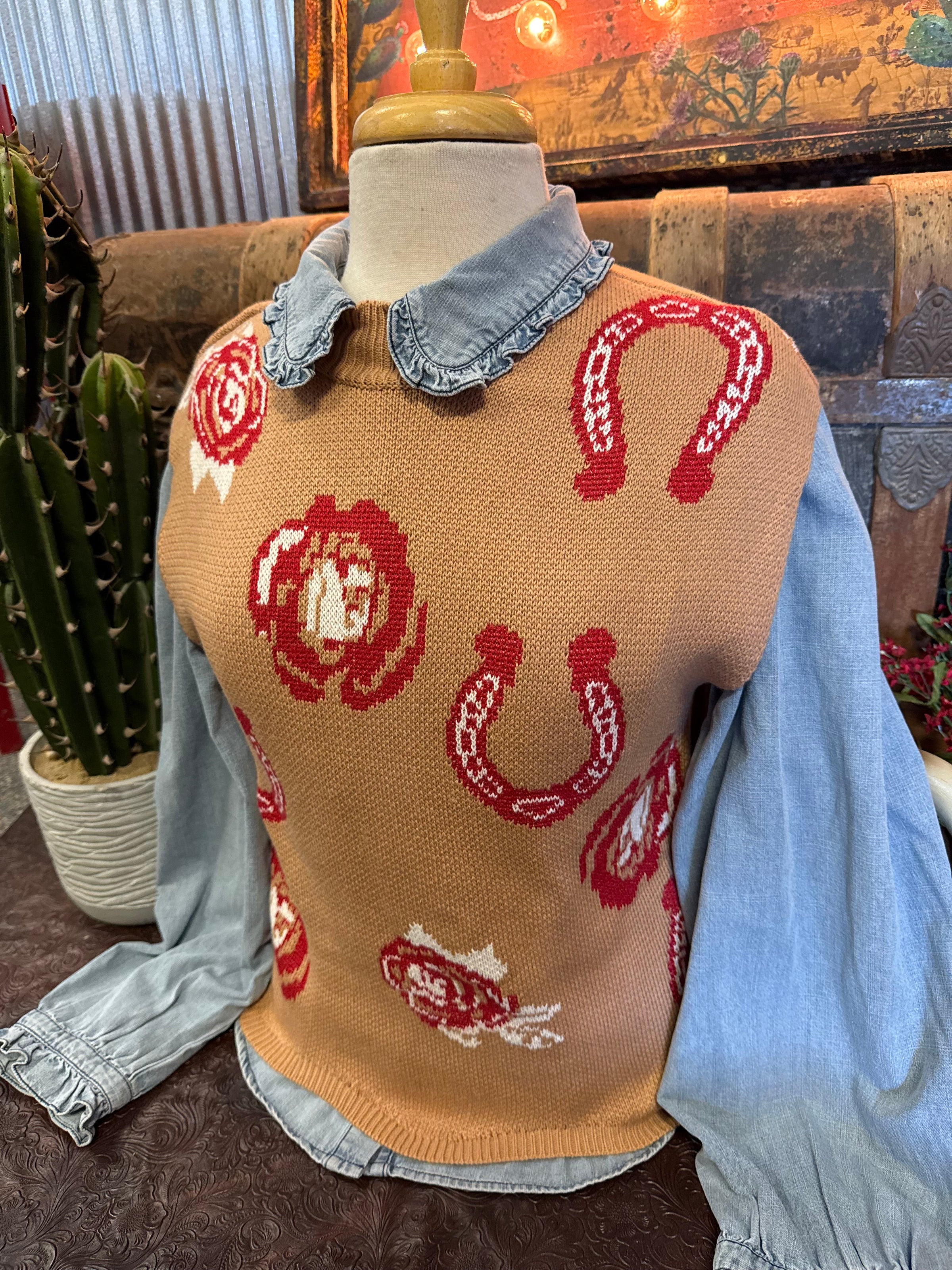 EE Horseshoe/Roses Sweater Vest