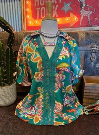 UM Paisley Emerald Mix Top