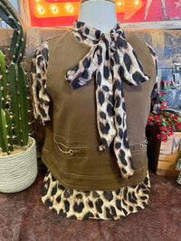 EN Brown Sleeveless Bit Top