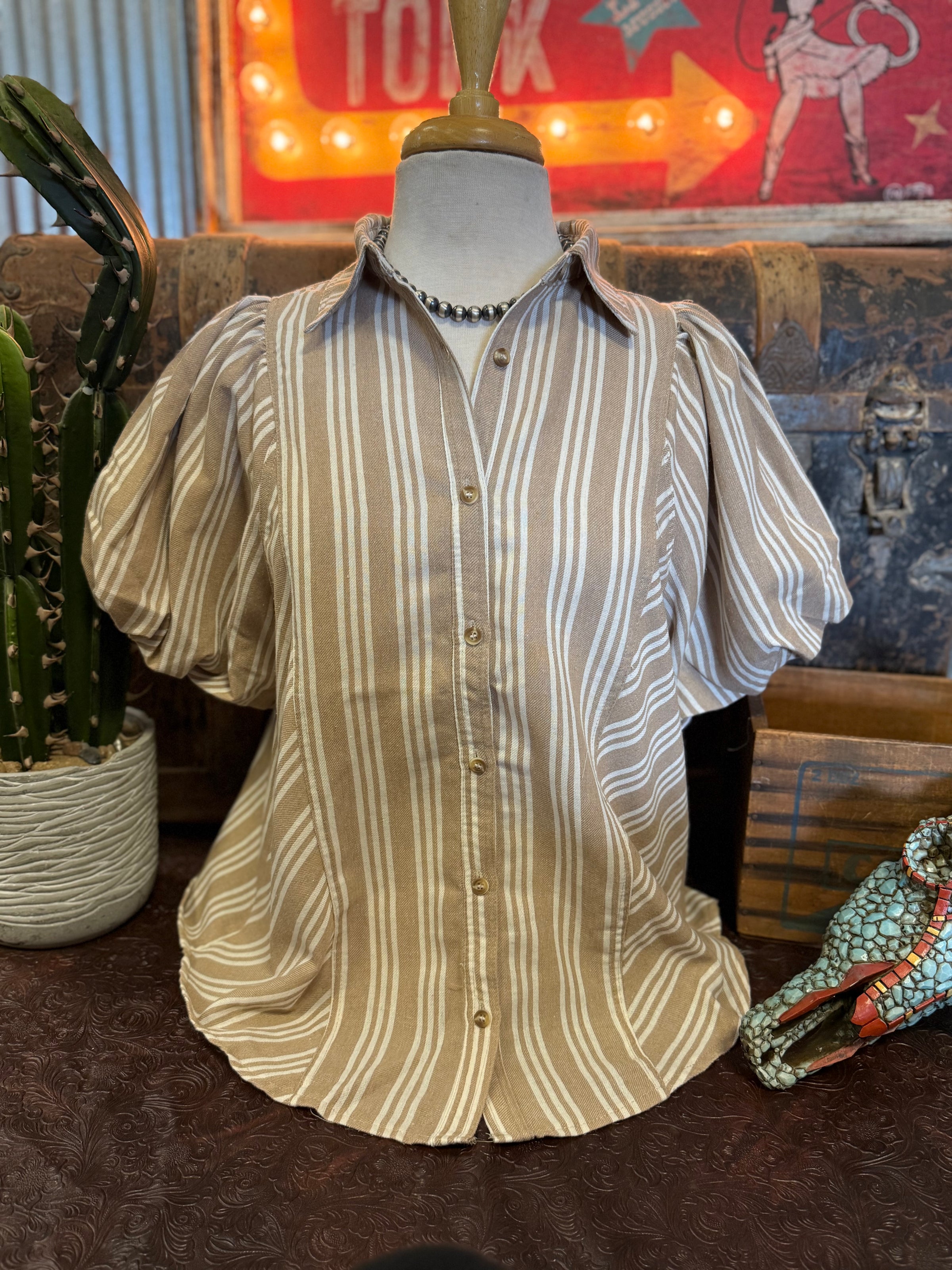 ES Tan Stripe Bubble Sleeve