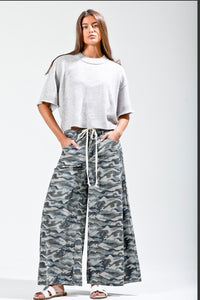 NB Wide Leg Camo Pants