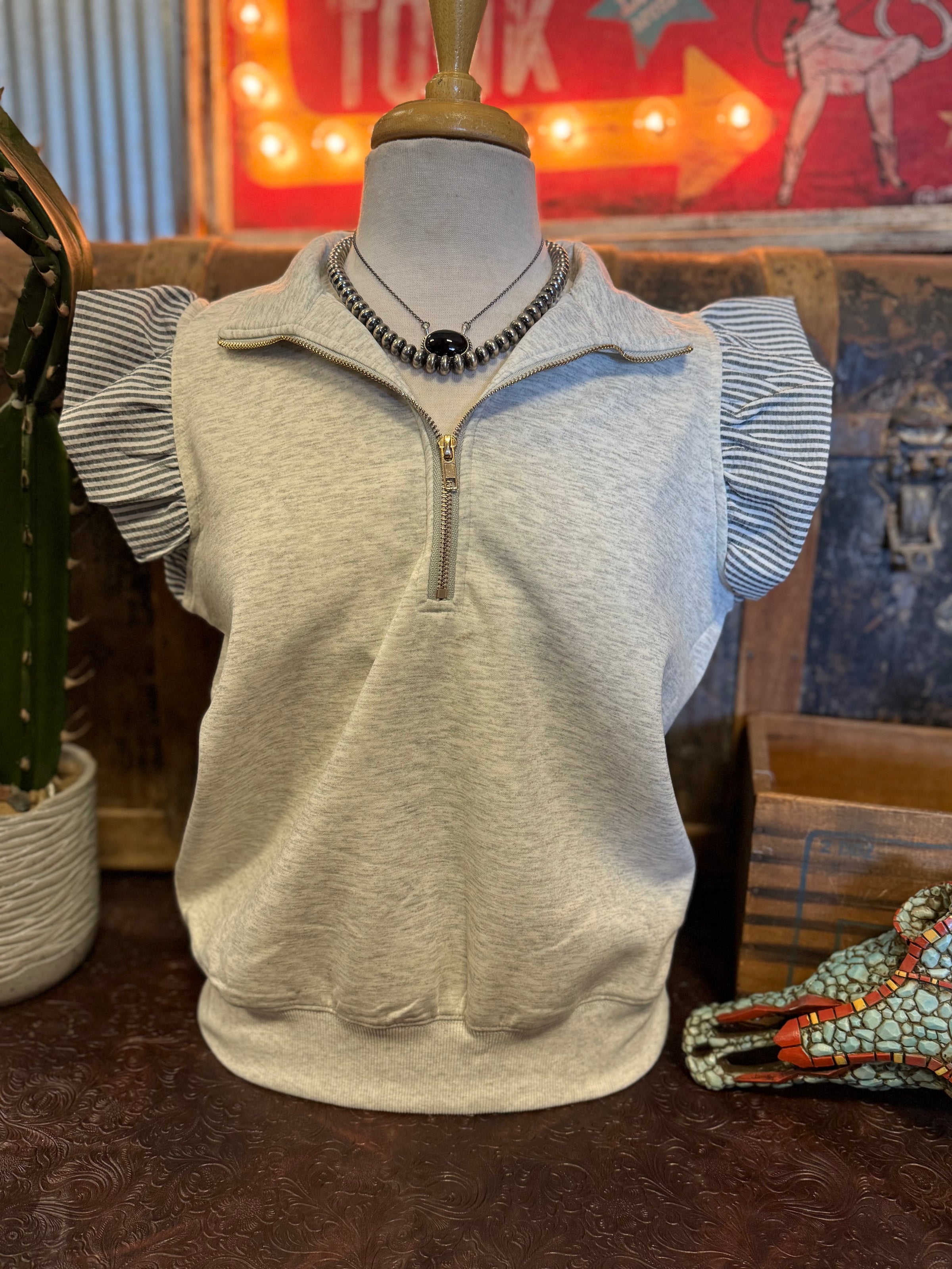 UM Heather Grey Half Zip