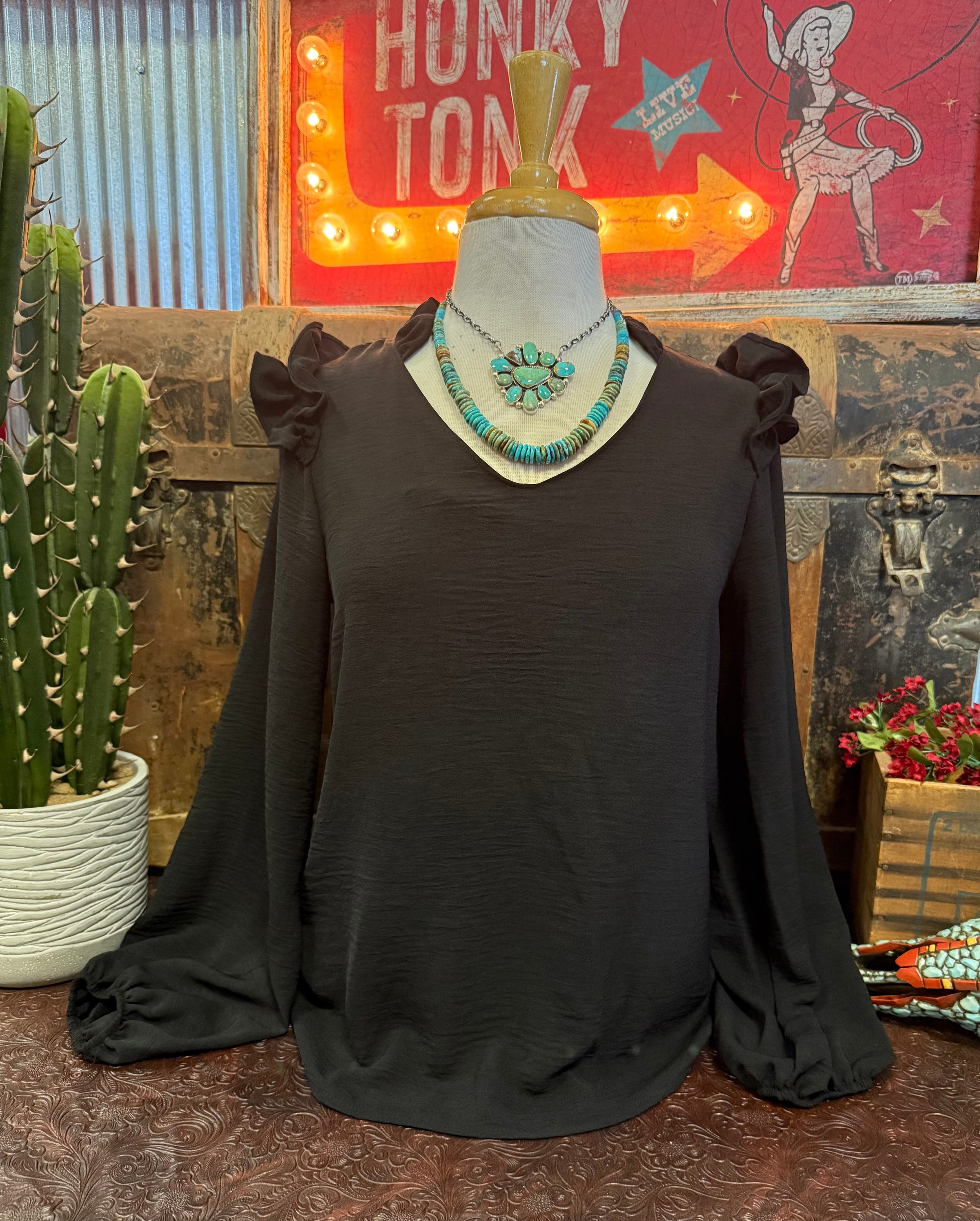 LS Black Vneck