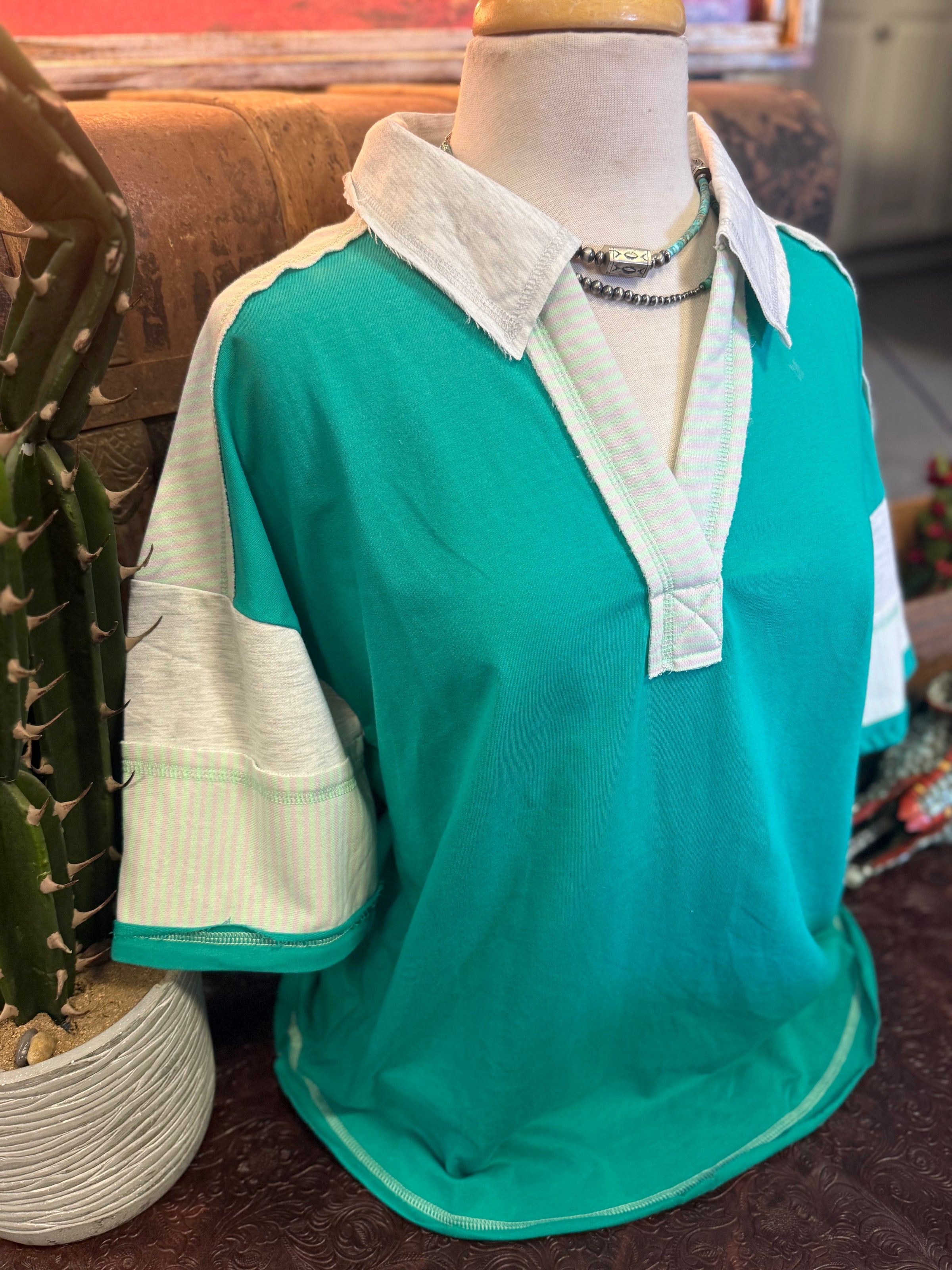 VJ Seafoam Collard Top