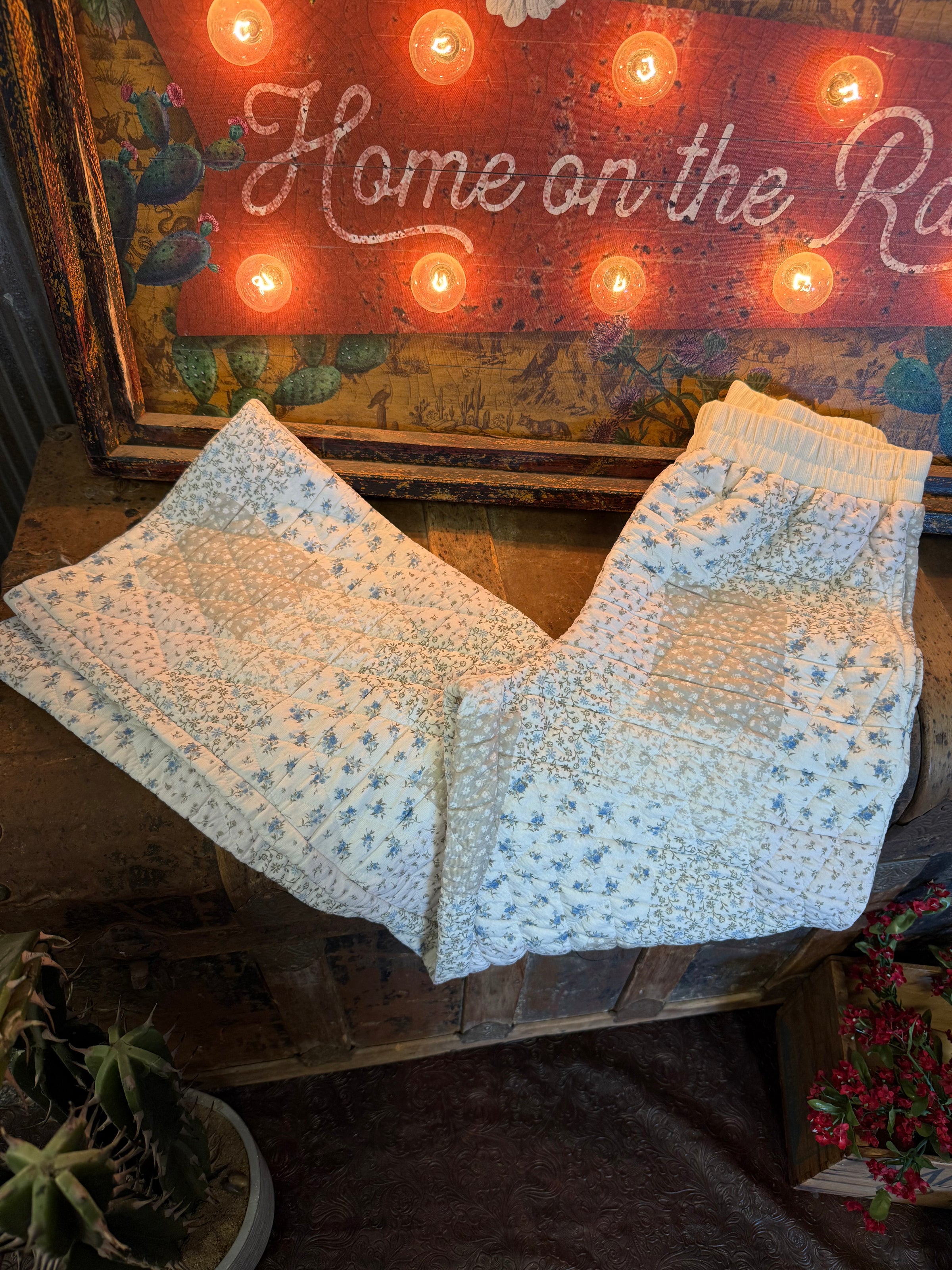BP Floral Quilted Pants