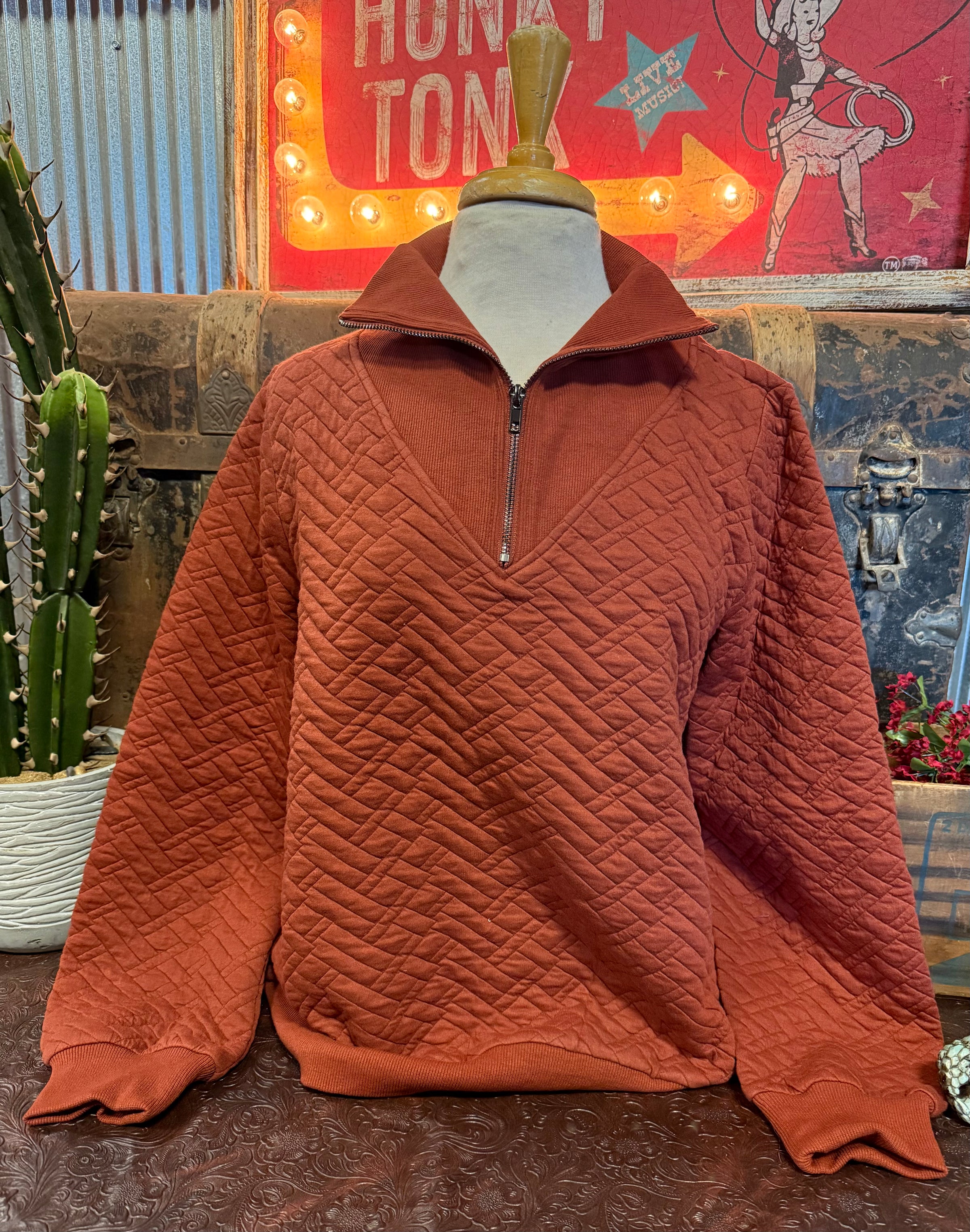 DR Brick Pullover