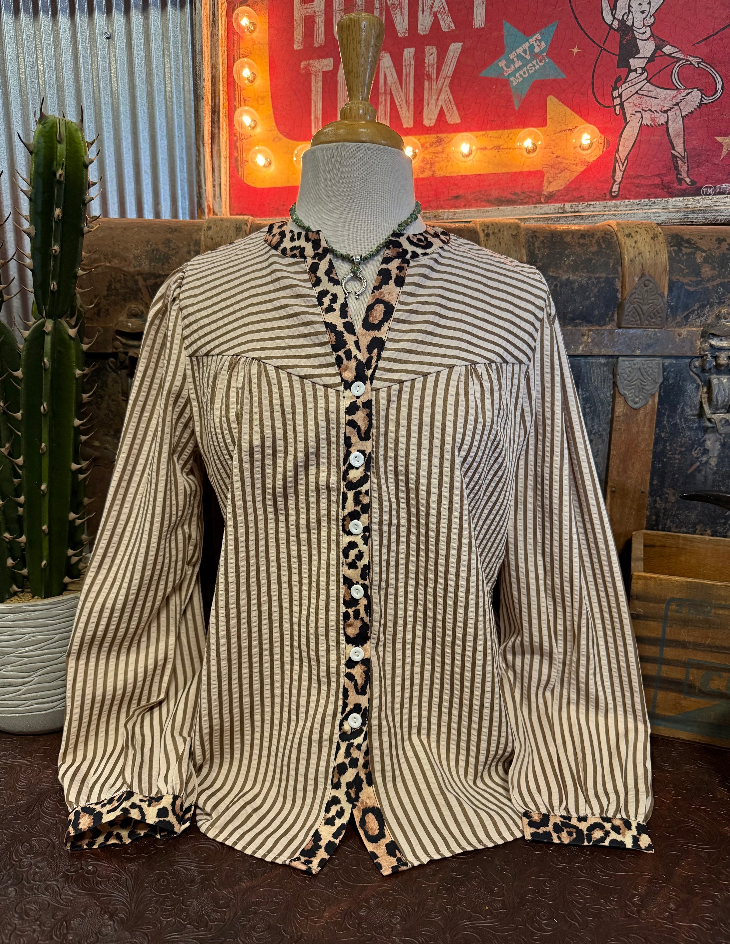 AM Leopard/Stripe BU
