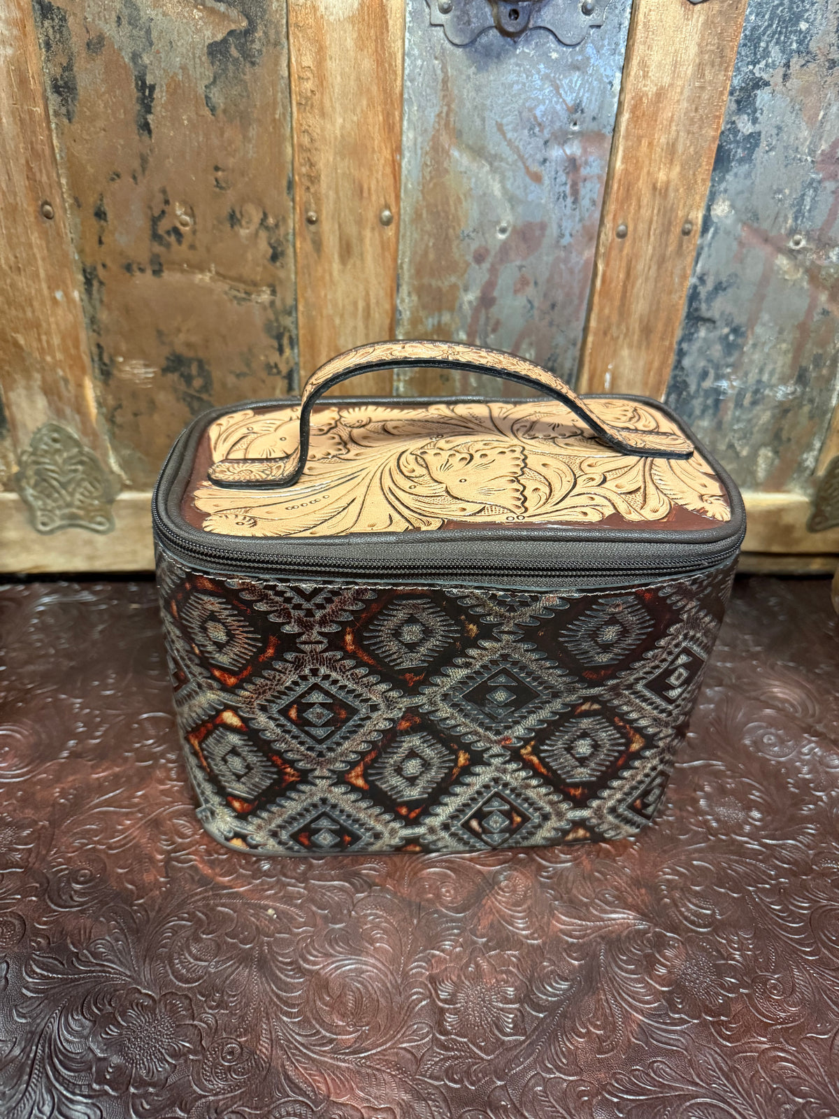 WL Tooled Brown Case
