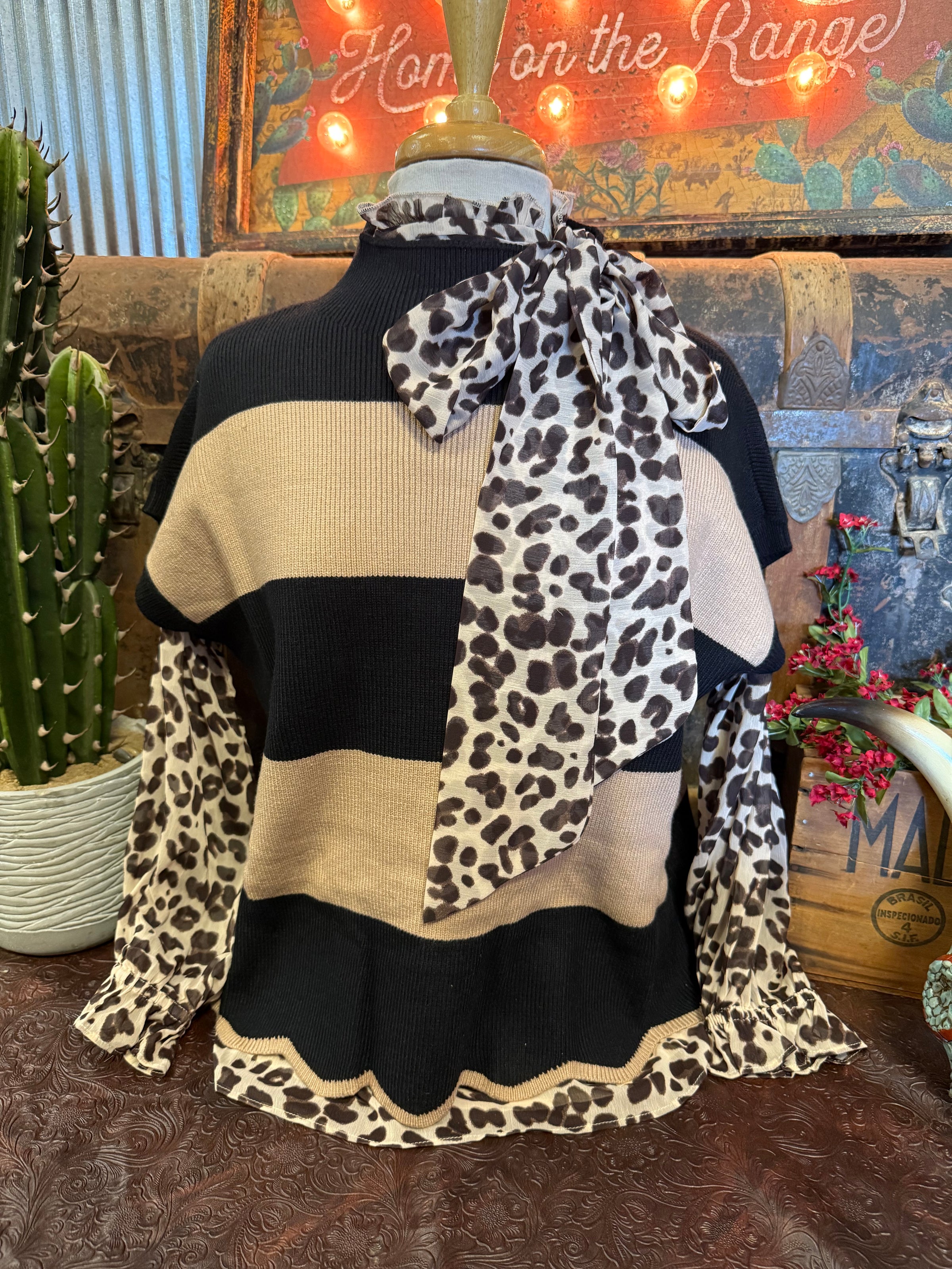 JD Black/Tan Sweater Vest