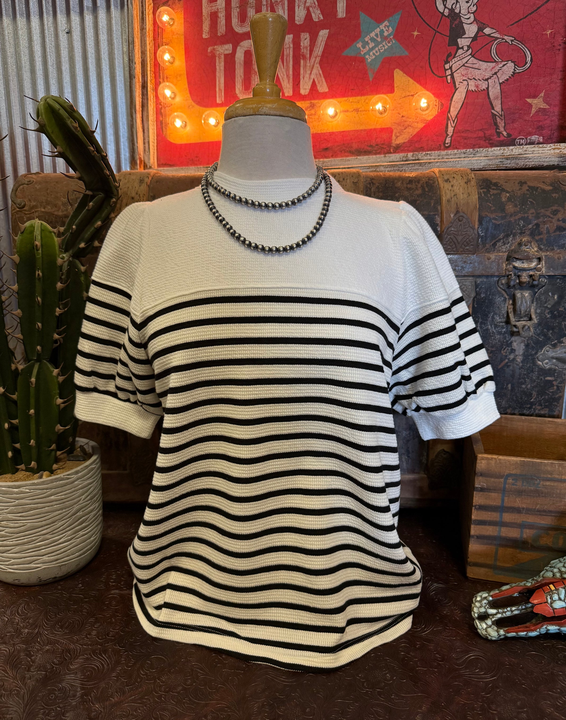 TB Ivory/Black Stripe SS